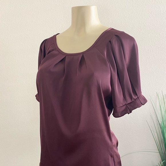 EXPRESS | Burgundy Satin Pleated Sleeve Blouse Sz S - Picture 8 of 12